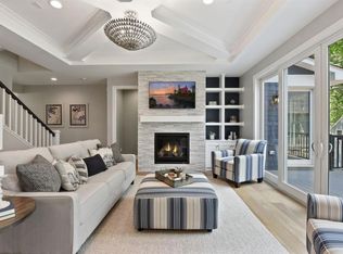 613 Gardner St, Wayzata, MN 55391