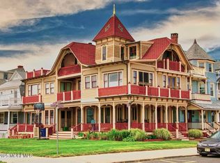 6 Ocean Ave, Ocean Grove, NJ 07756