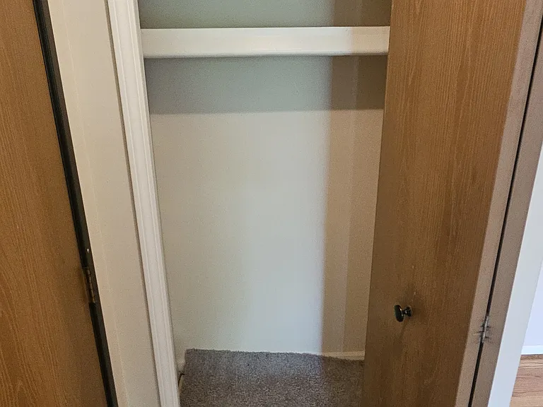 18440 E Forteen Mile Rd #5B — Photo 13