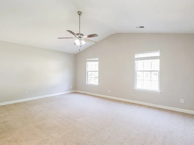 2127 Pleasant Dale Dr — Photo 11