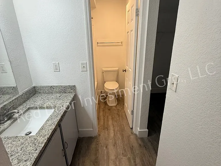 Walden Landing Apartments — Photo 11