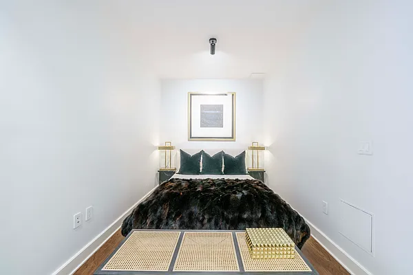 Rented by Douglas Elliman | media 10