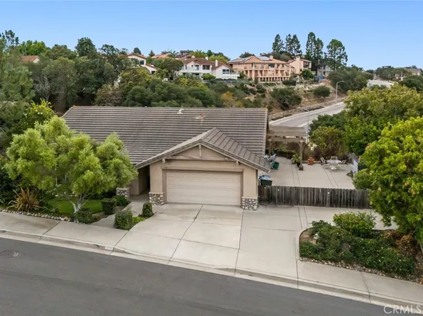 553 Rosemary Ln, Arroyo Grande, CA 93420