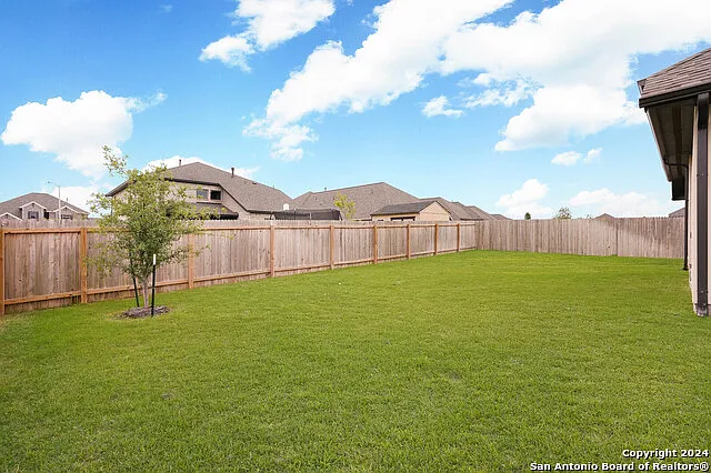 14308 Apache Wls — Photo 24