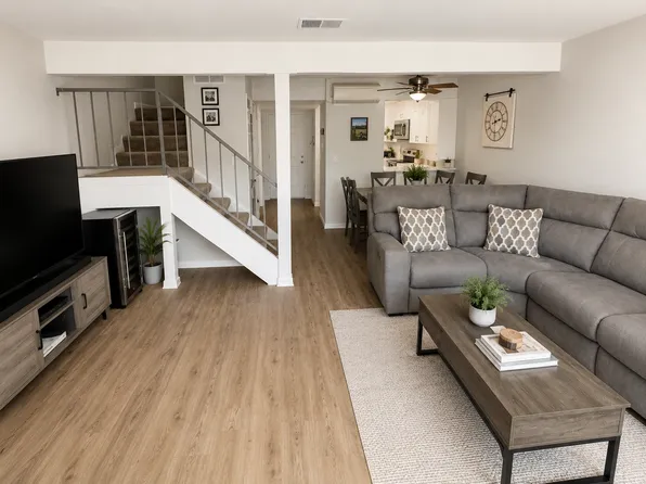 4583 Harbor Ln, Rohnert Park, CA 94928