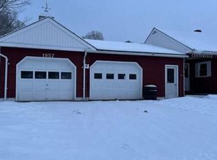 81 Hill St, Saint Johnsbury, VT 05819