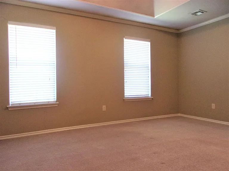 13821 Pawnee Dr — Photo 31