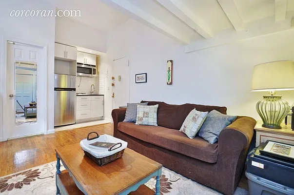 Rented by Corcoran | media 35