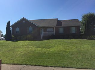 178 Glenda Ct, Pleasant View, TN 37146