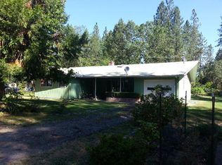 174 Fish Hatchery Rd, Grants Pass, OR 97527