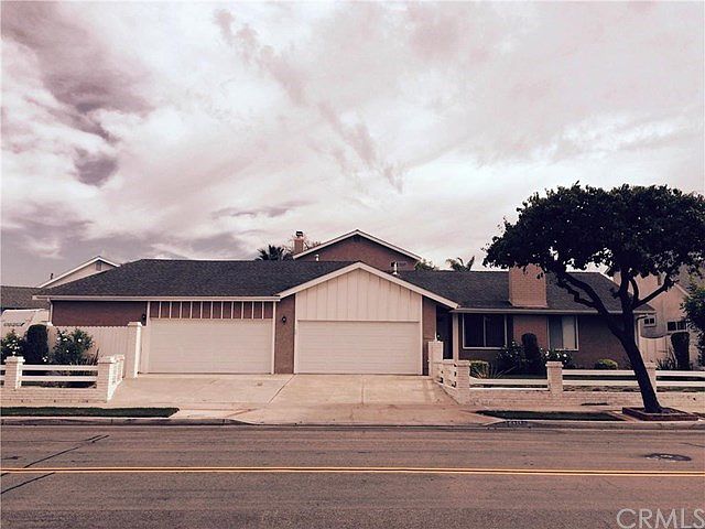 Front View of Property.