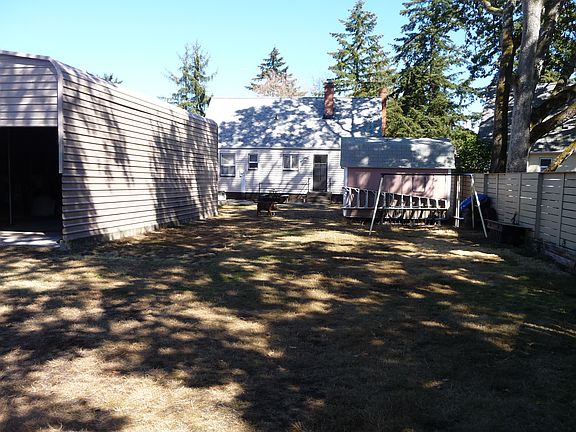 4th image of 20 Oak Park Dr SW