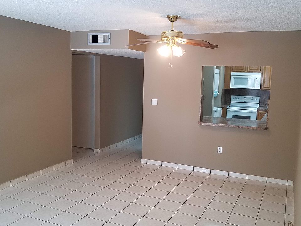 1st image of 10090 NW 80th Ct APT 1234