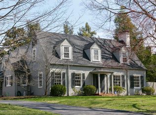 441 Lightfoot Rd, Louisville, KY 40207