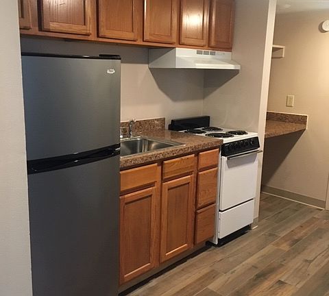 3rd image of 2470 N High St APT A3