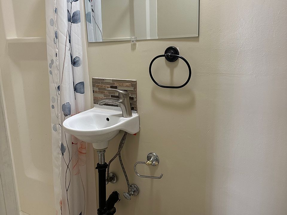 Size of unit is 1200 sq, all throughout wood floors , totally remodeled unit in the middle of York of Koreatown _.