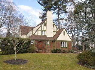 54 Lenox Rd, Summit, NJ 07901