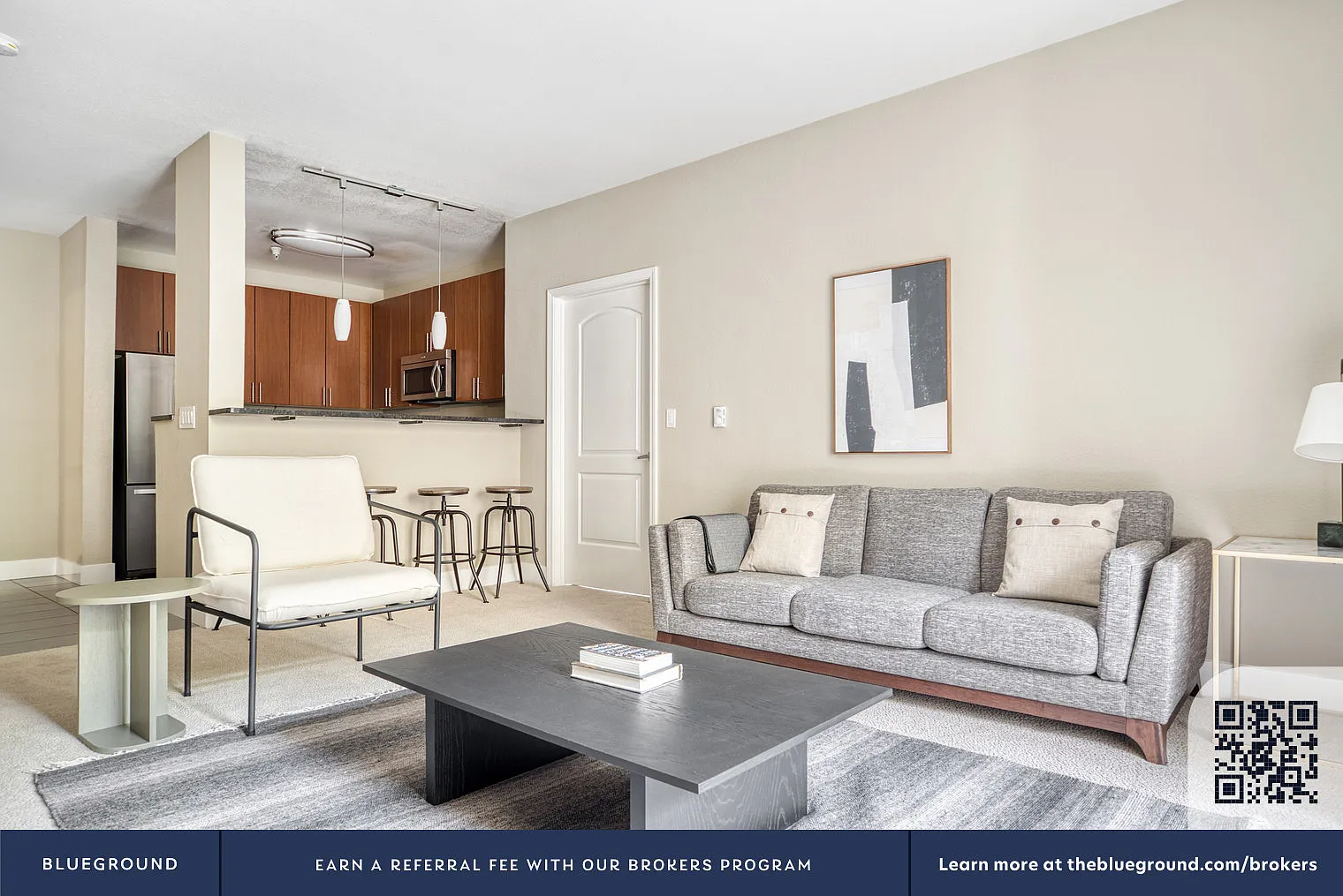 2 bed, 2.0 bath, 1171 sqft, $4,210 — Photo 3