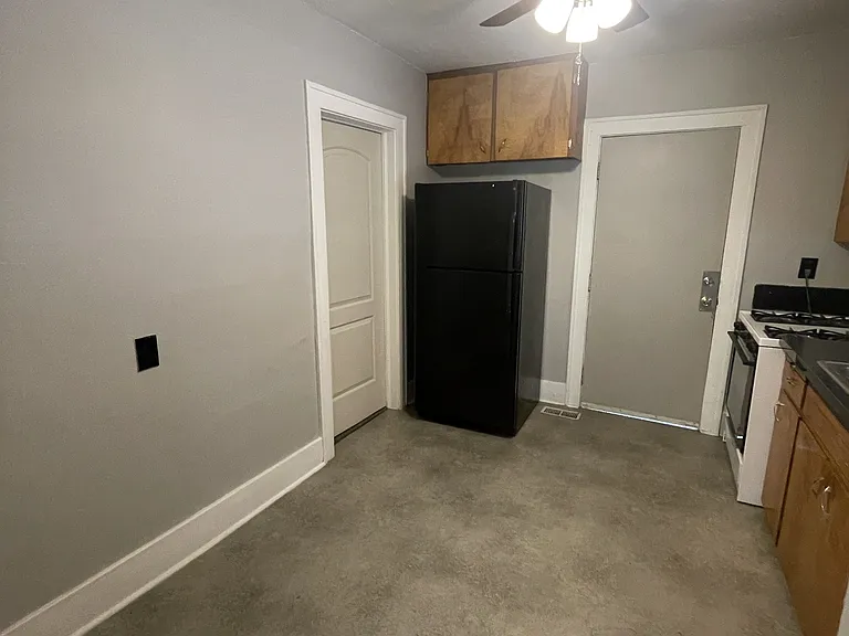 Eat in kitchen space for table - new laminate flooring