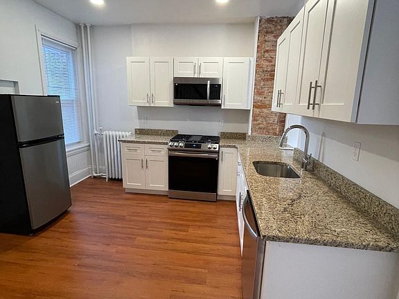 3rd image of 1544 S 15th St Floor 2