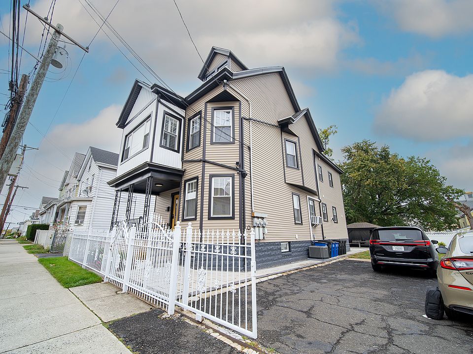1st image of 83-85 Nagle St #2