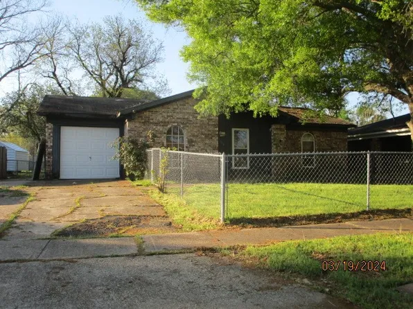4804 San Antone Dr, Bossier City, LA 71111