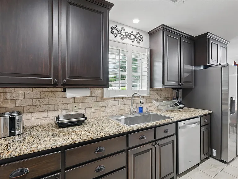 328 Shawnee Trl — Photo 13