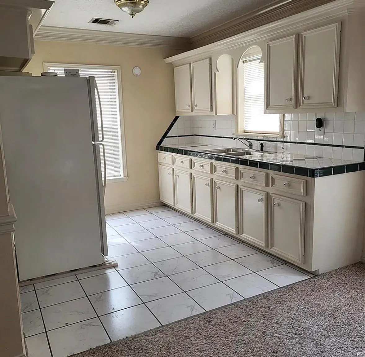 1 bed, 1.0 bath, 350 sqft, $1,250 — Photo 4