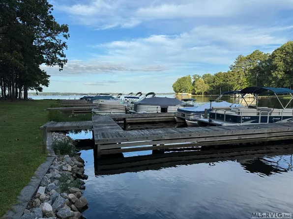 525 Forest Hill Dr, Littleton, NC 27850