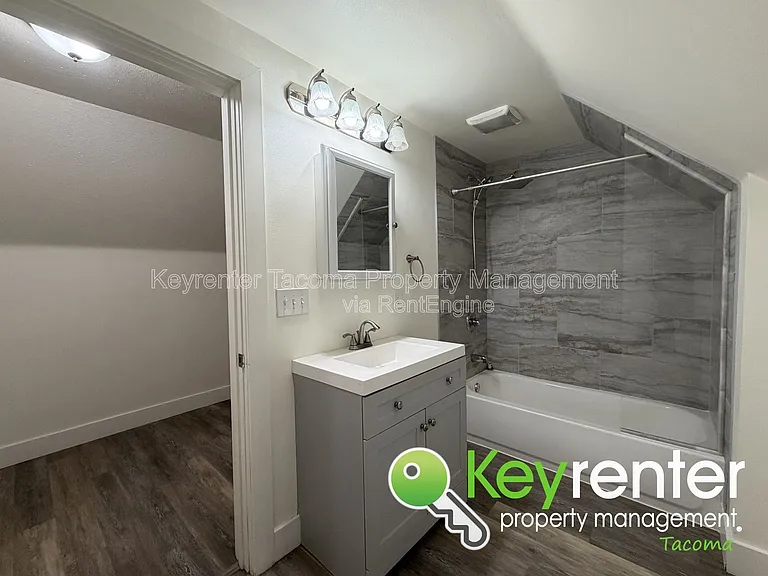 3620 E South St — Photo 15