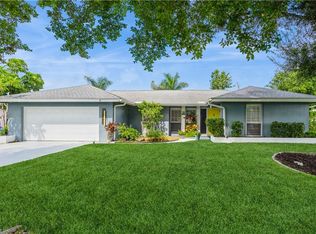 5036 Fairfield Dr, Fort Myers, FL 33919