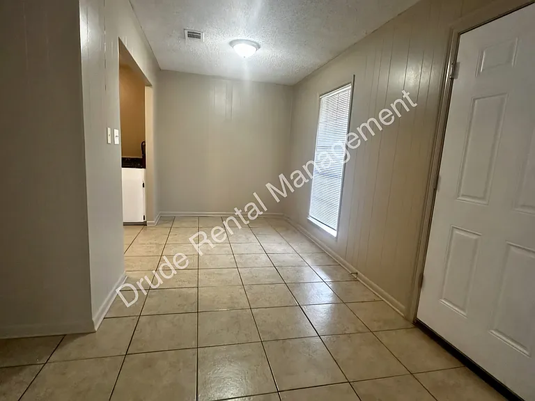 45147 Durbin Rd — Photo 3