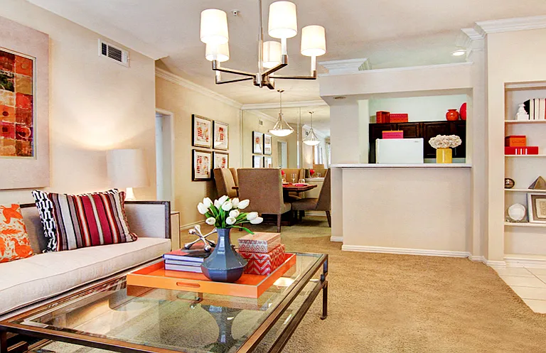 Tuscany Apartments — Photo 11