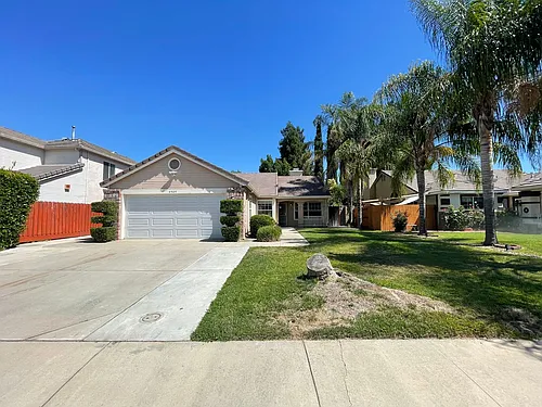 4909 Sun Valley Dr Photo 1