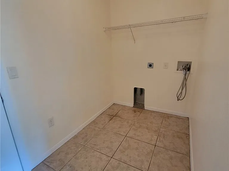 8071 Liriope Loop — Photo 5