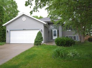 4212 Glouster Ln NW, Rochester, MN 55901