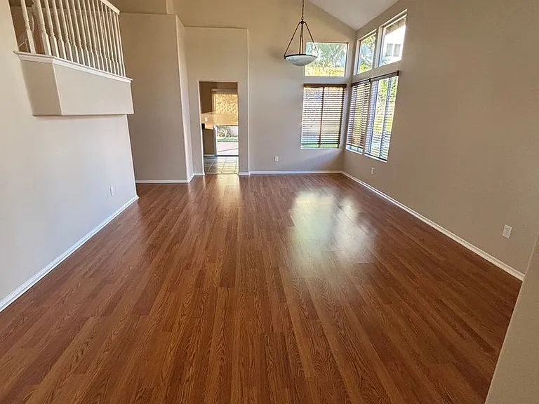 10463 Graham Ct — Photo 5