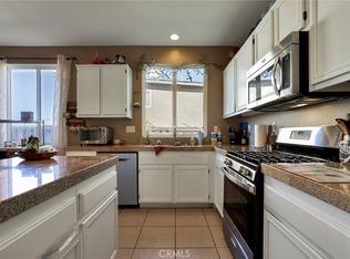 27727 Hollyoak Way, Menifee, CA 92585