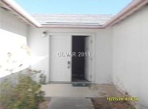 3rd image of 6010 McLeod Dr