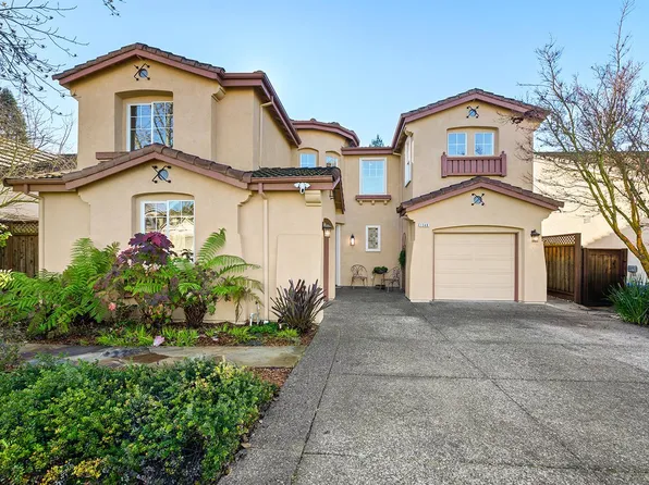 1348 Birdie Drive, Windsor, CA 95492