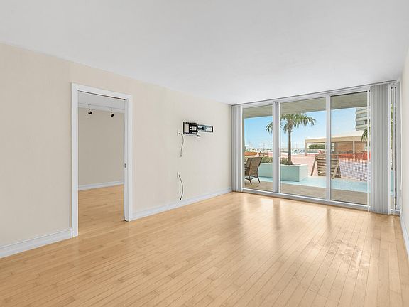 4th image of 3546 S Ocean Boulevard #207