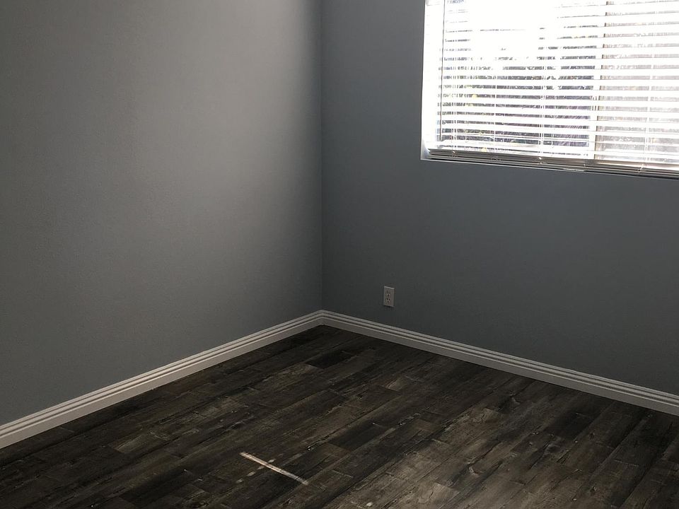 1st image of 2839 Hyans St APT 3