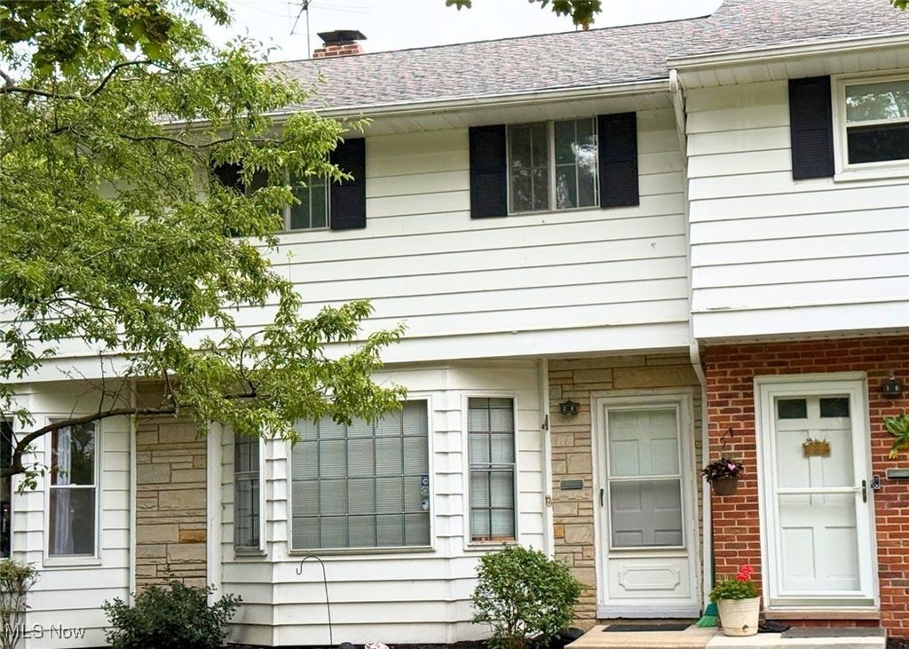 Real estate listing image