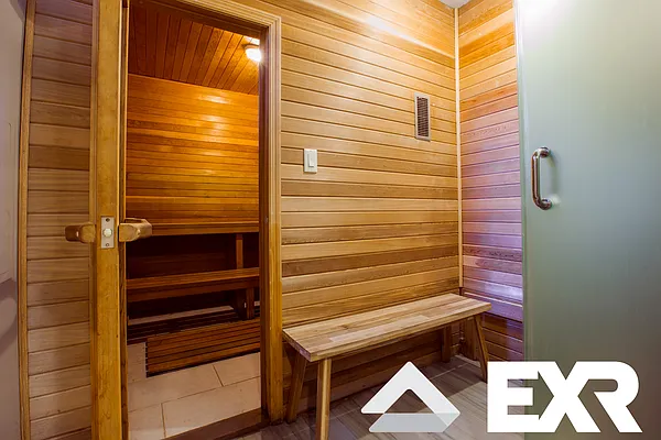 Rented by EXR | media 38