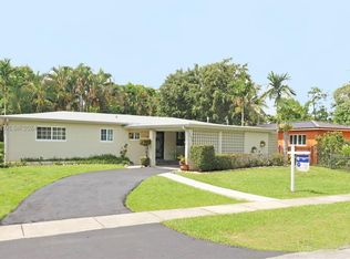 130 NE 133rd St, North Miami, FL 33161