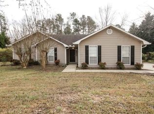 145 Forest Pl, Stockbridge, GA 30281