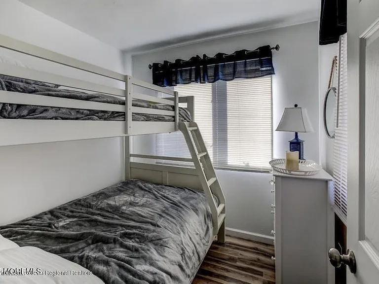 2210 Central Ave #DOWNSTAIRS — Photo 9
