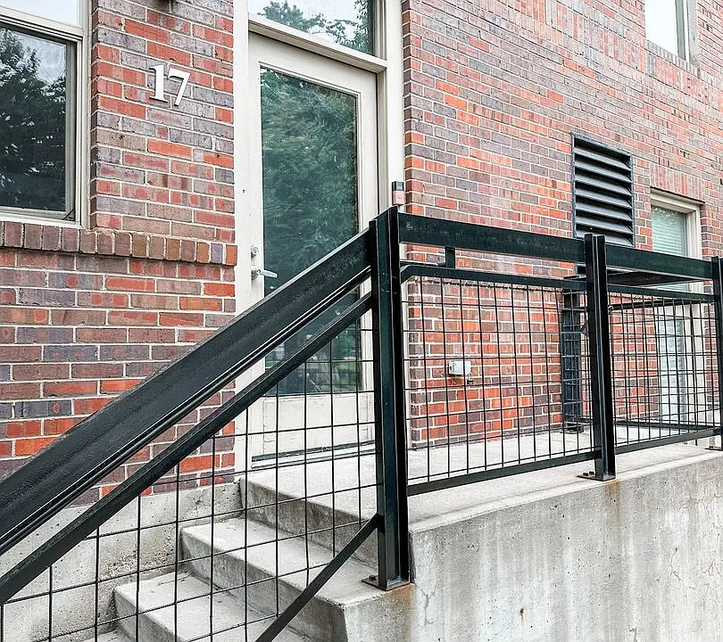 1111 Osage St #17