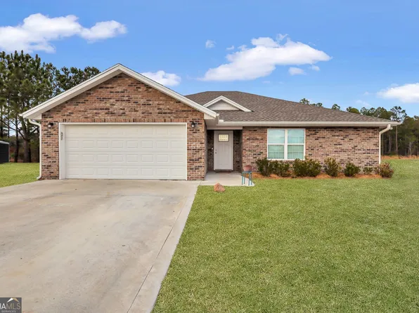 197 Galloway Dr, Folkston, GA 31537