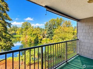 6702 139th Ave NE APT 753, Redmond, WA 98052